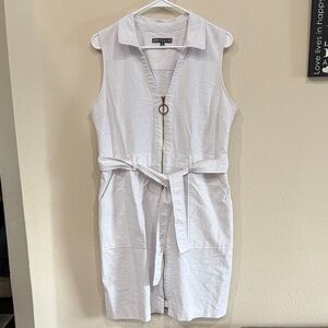 Sharagano White Venis Gold Ring Zip Up Dress With Collar Pockets Sleeveless Dre